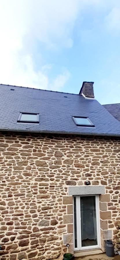 Au Lutin Pommé - Maison de vacances Bretagne Mellé Esterno foto