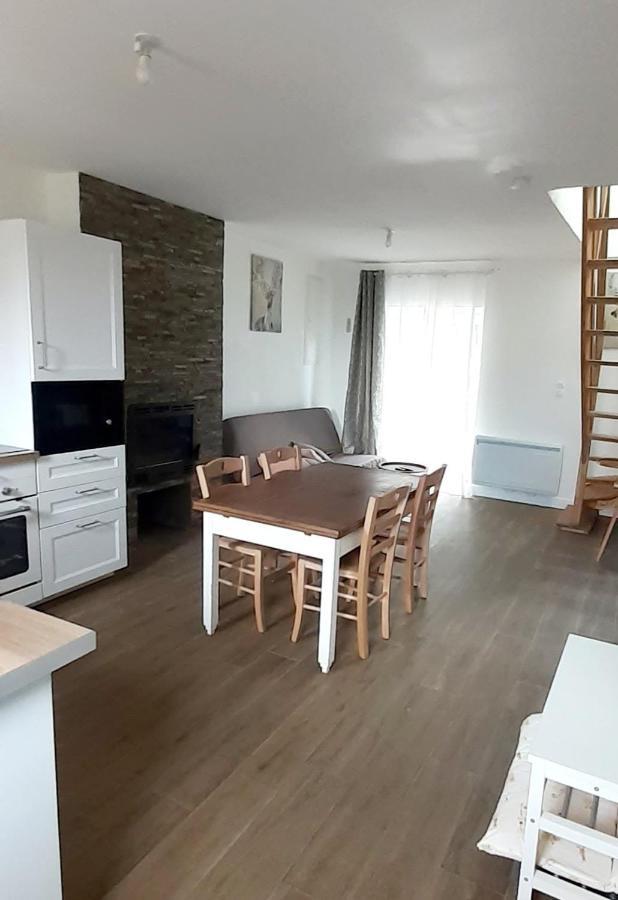 Au Lutin Pommé - Maison de vacances Bretagne Mellé Esterno foto