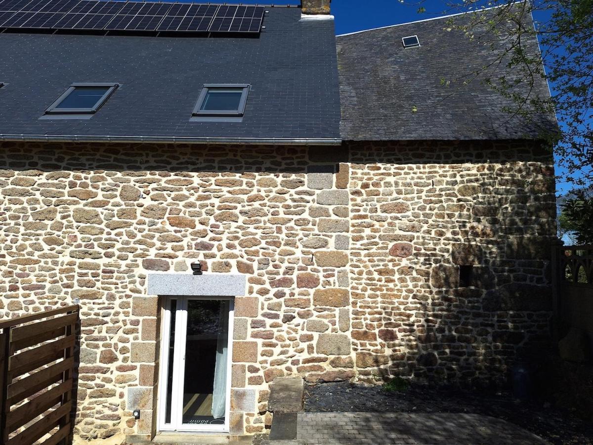 Au Lutin Pommé - Maison de vacances Bretagne Mellé Esterno foto